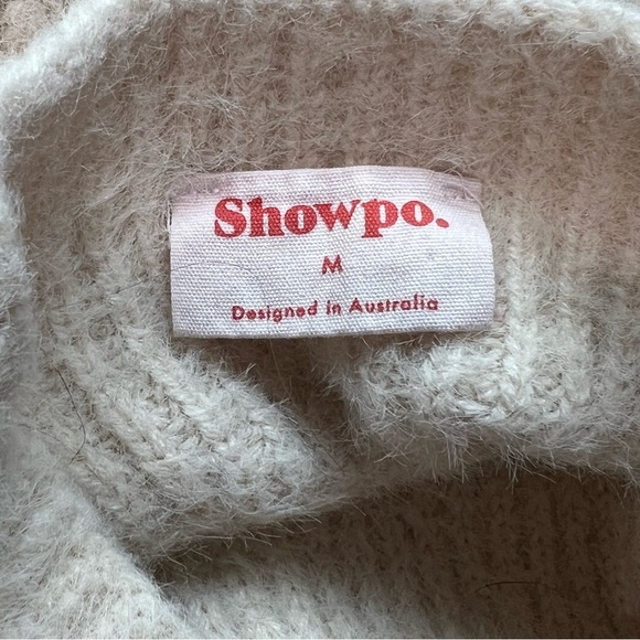 ShowPo Women’s MD‎ Soft Cozy Baggy Cream Sweater - Picture 5 of 6